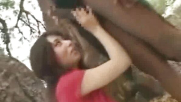 Piratas louras e morenas brigam e fazem videos pornos mais assistidos amor em uma cena