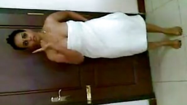 Gata com seios o melhor video de sexo anal naturais é carnal com homem até gozar